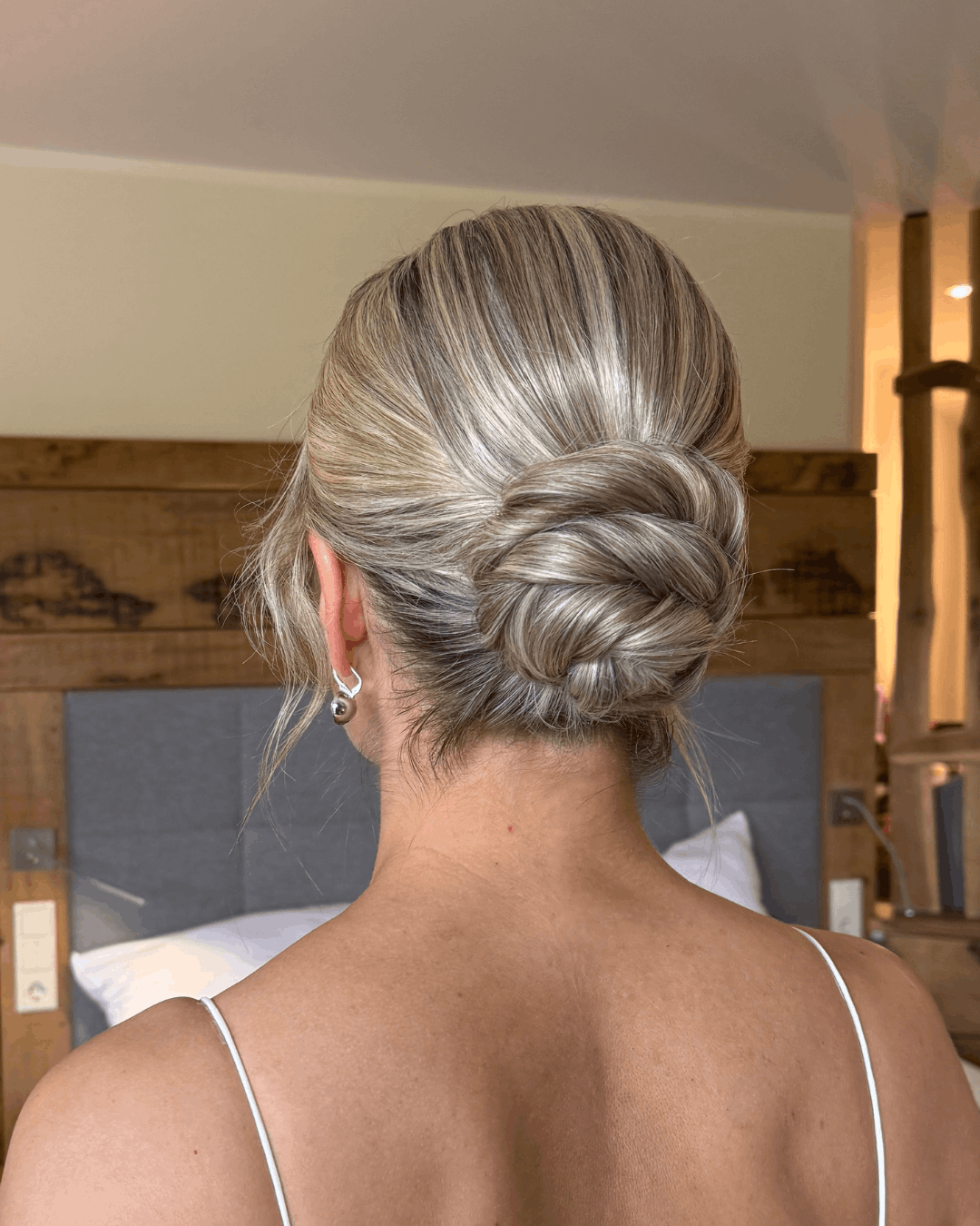 jennifer-bibik-brautstyling-updo